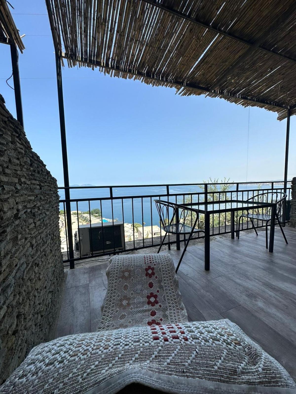 Hotel Vila "Oda E Miqve" Vlore Luaran gambar