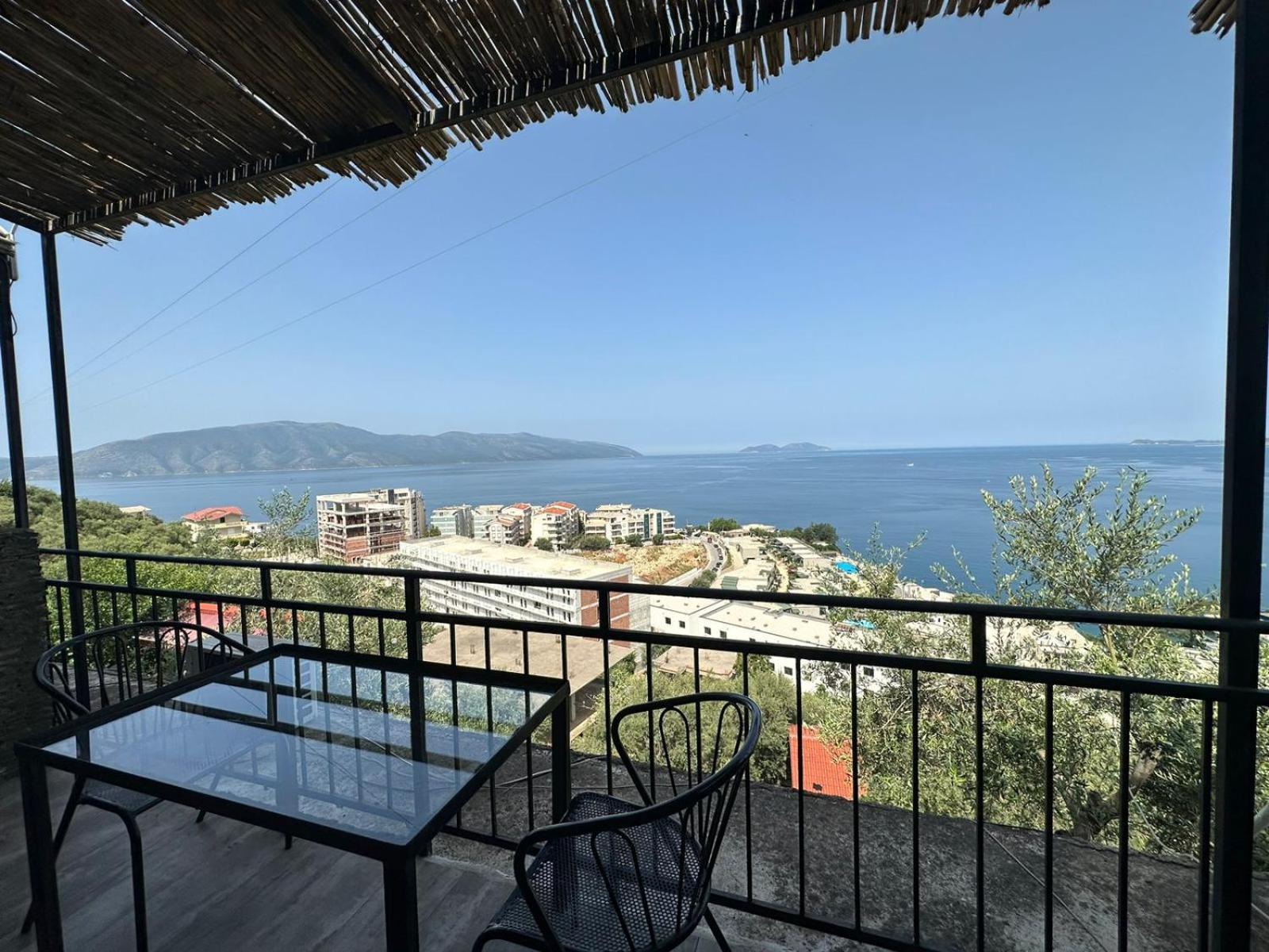 Hotel Vila "Oda E Miqve" Vlore Luaran gambar