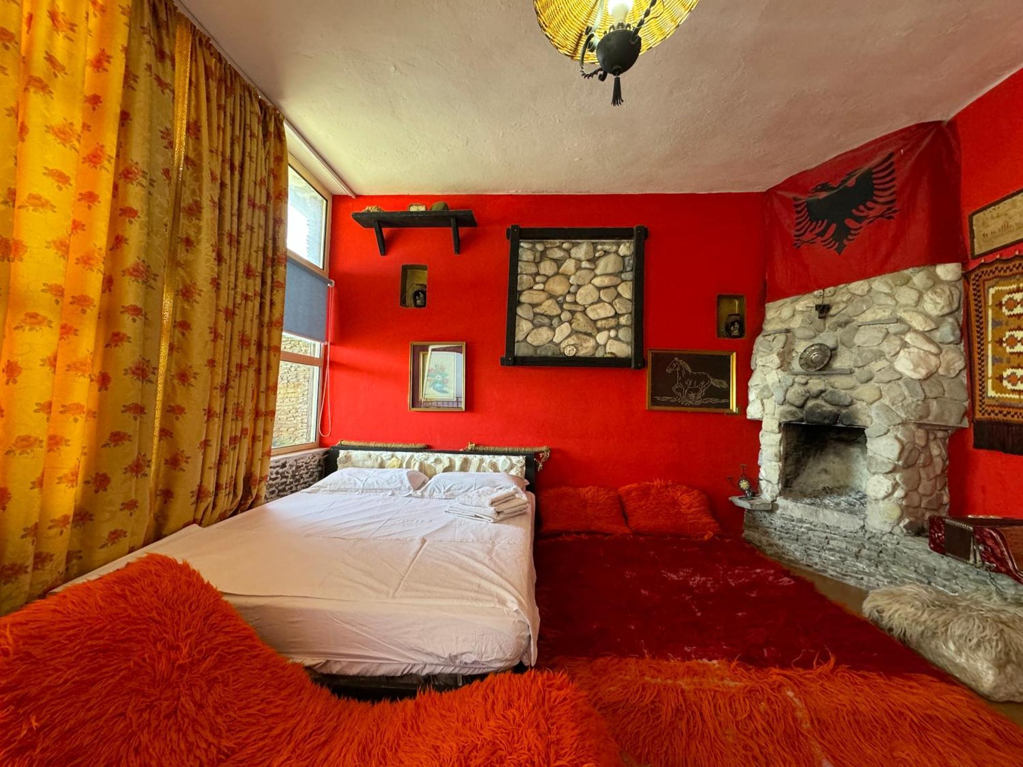 Hotel Vila "Oda E Miqve" Vlore Luaran gambar