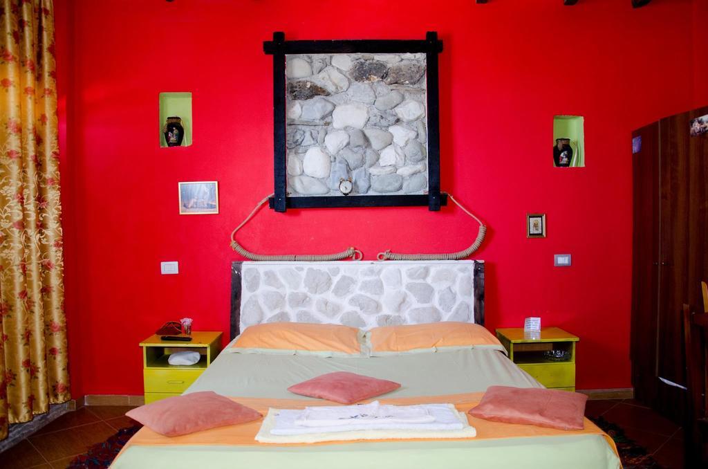 Hotel Vila "Oda E Miqve" Vlore Luaran gambar